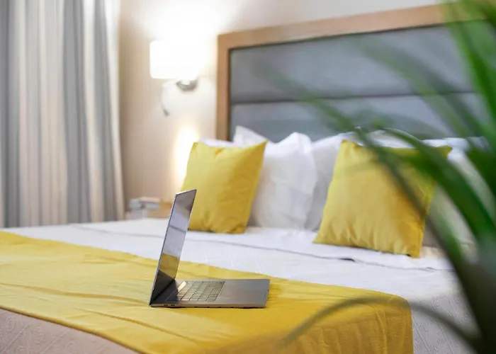 מלון La Piscine Art Hotel, Philian And (adults Only) 5*