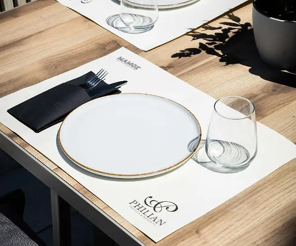 La Piscine Art Hotel, Philian And (adults Only) מלון העיירה סקיאתוס