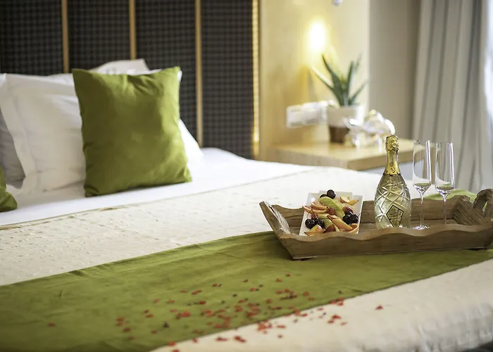 מלון La Piscine Art Hotel, Philian And (adults Only) העיירה סקיאתוס