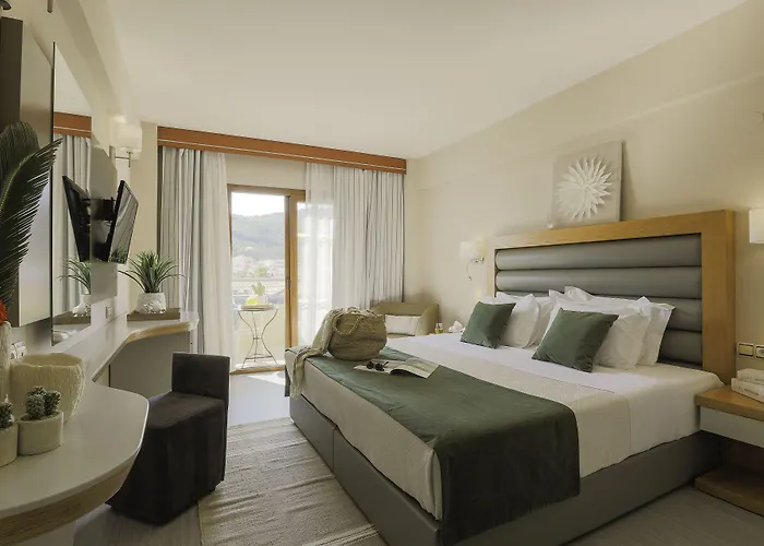 La Piscine Art Hotel, Philian And (adults Only) 5*