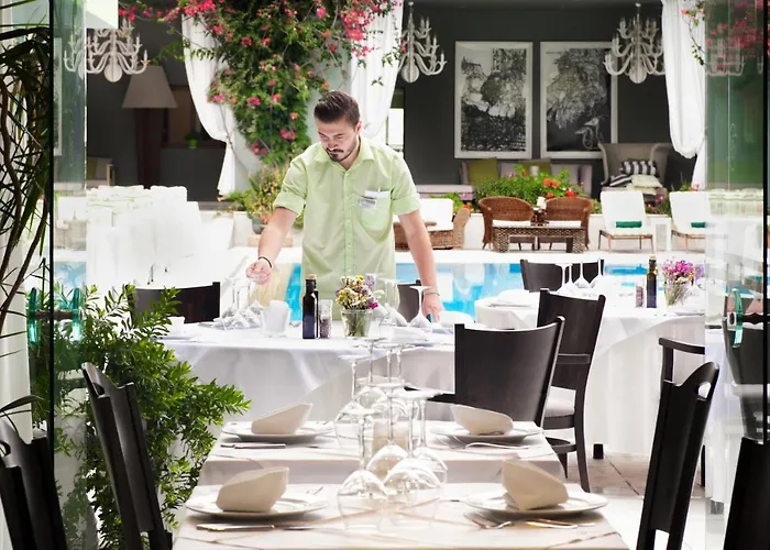 La Piscine Art Hotel, Philian And (adults Only) מלון