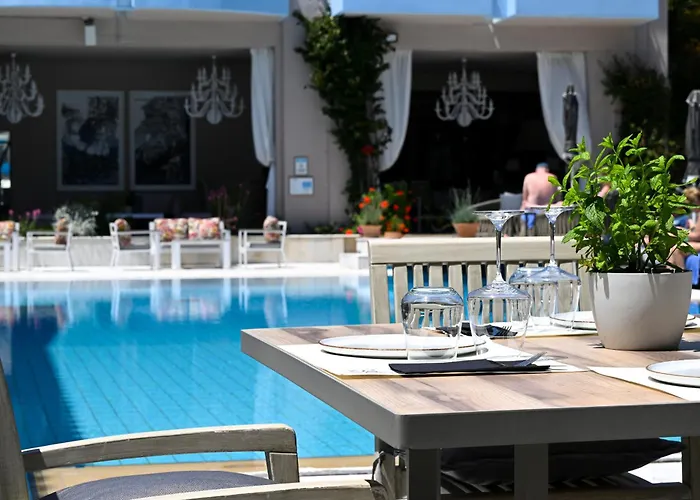 מלון La Piscine Art Hotel, Philian And (adults Only) העיירה סקיאתוס