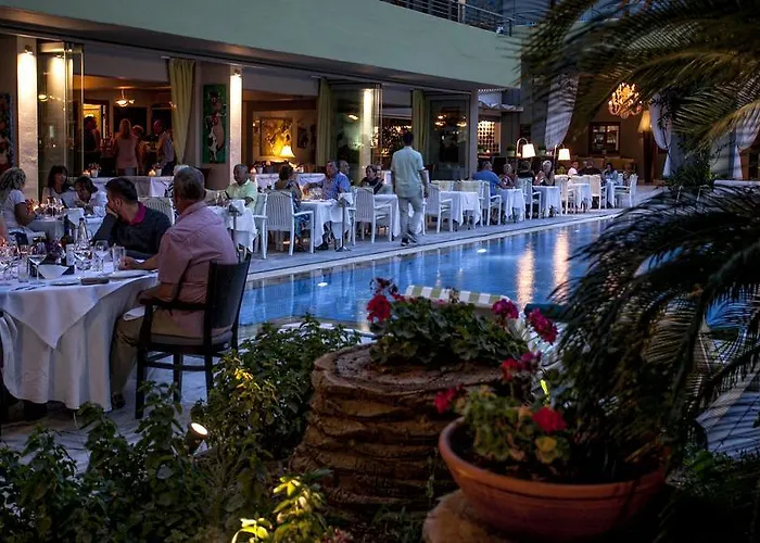 מלון La Piscine Art Hotel, Philian And (adults Only) העיירה סקיאתוס