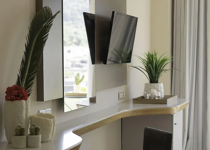 La Piscine Art Hotel, Philian And (adults Only) 5*